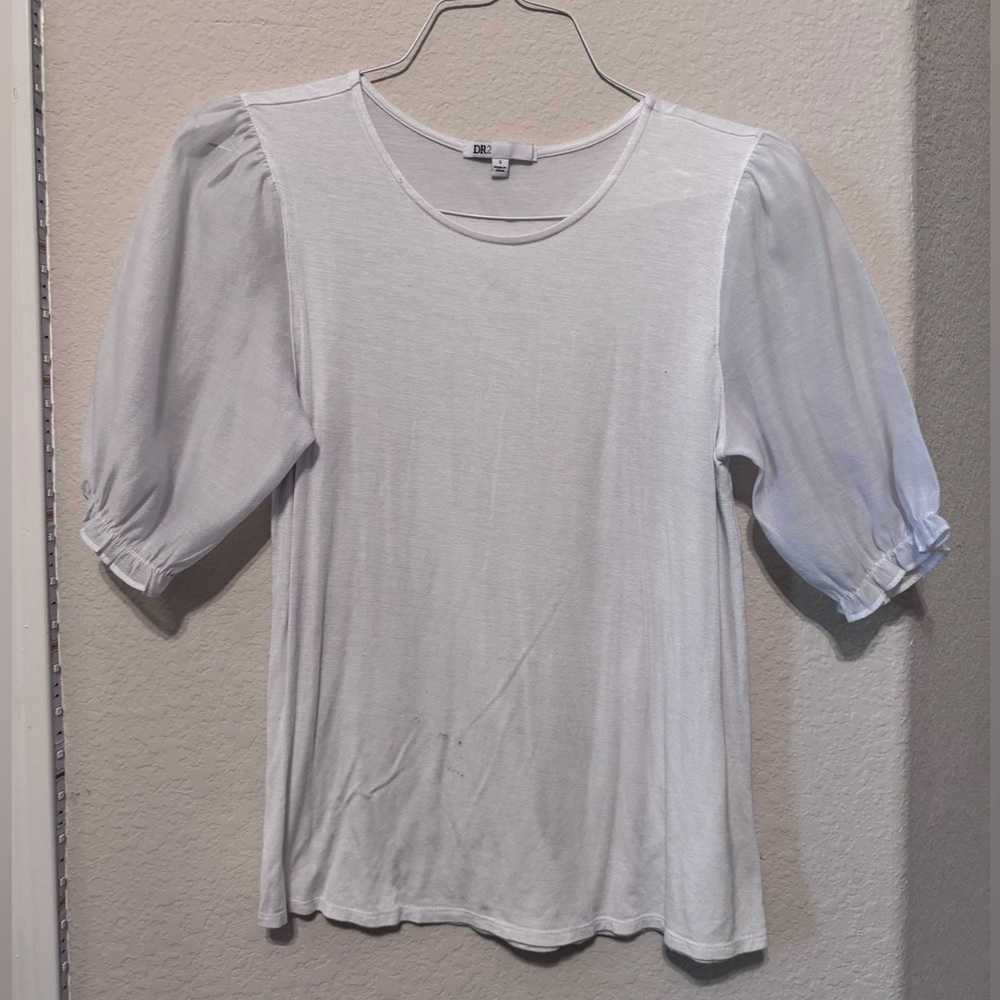 White puffed Sleeve Shirt, size small